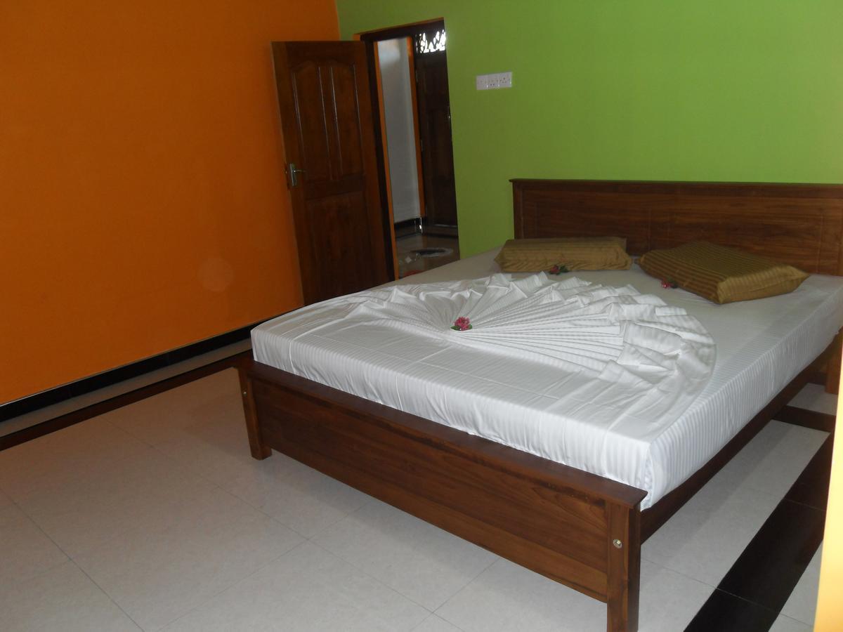 Bee Nest Bed & Breakfast Negombo Eksteriør bilde