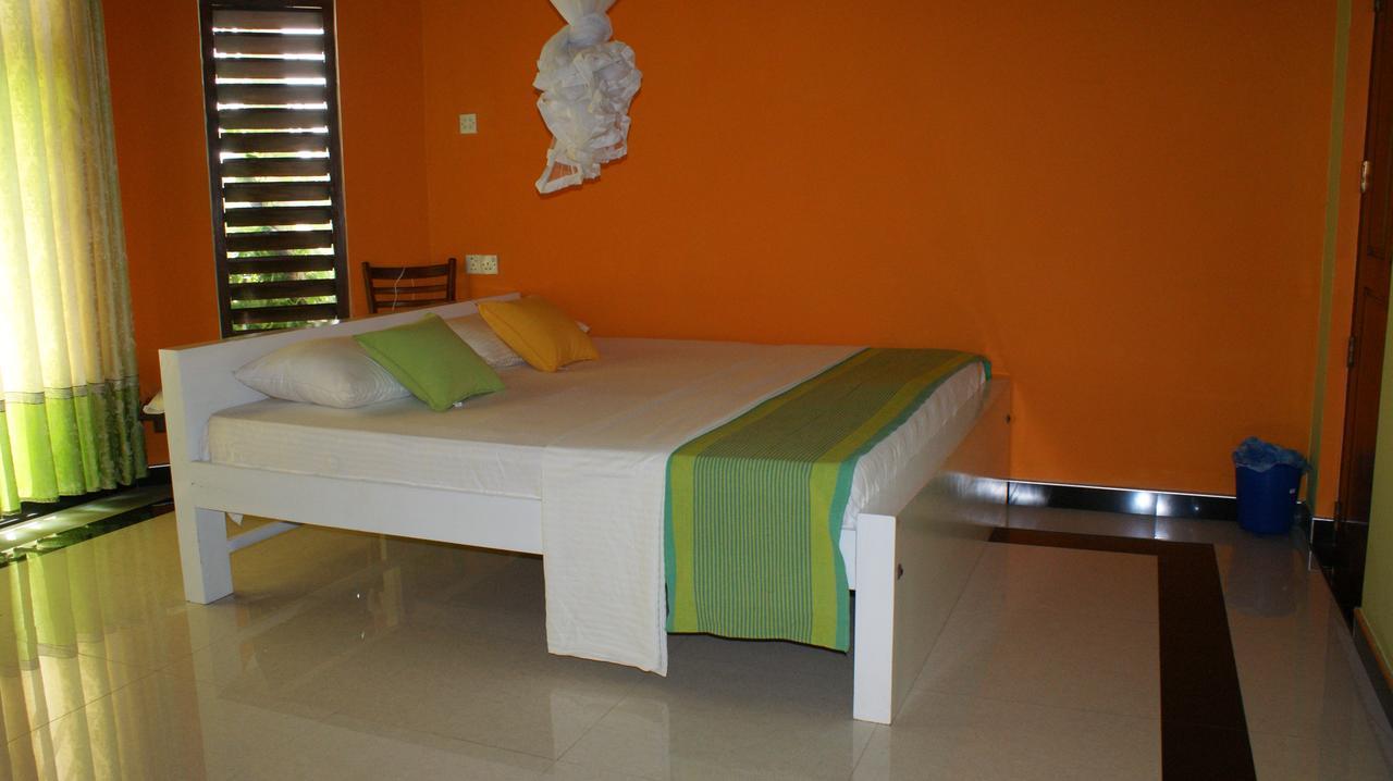 Bee Nest Bed & Breakfast Negombo Eksteriør bilde